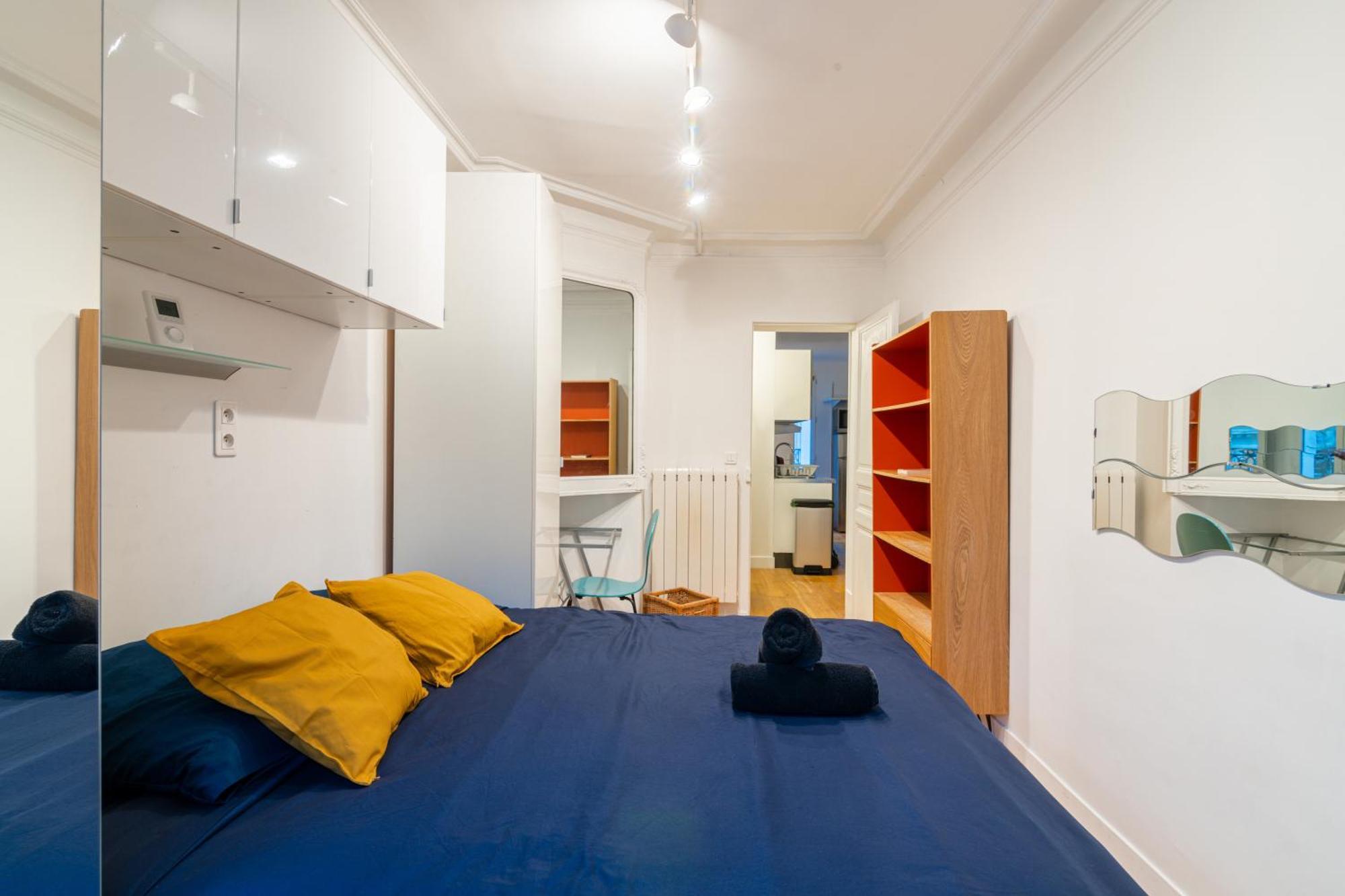 Luxurious 1 Bedroom Tour Eiffel Saint Dominique Free Netflix ปารีส ภายนอก รูปภาพ