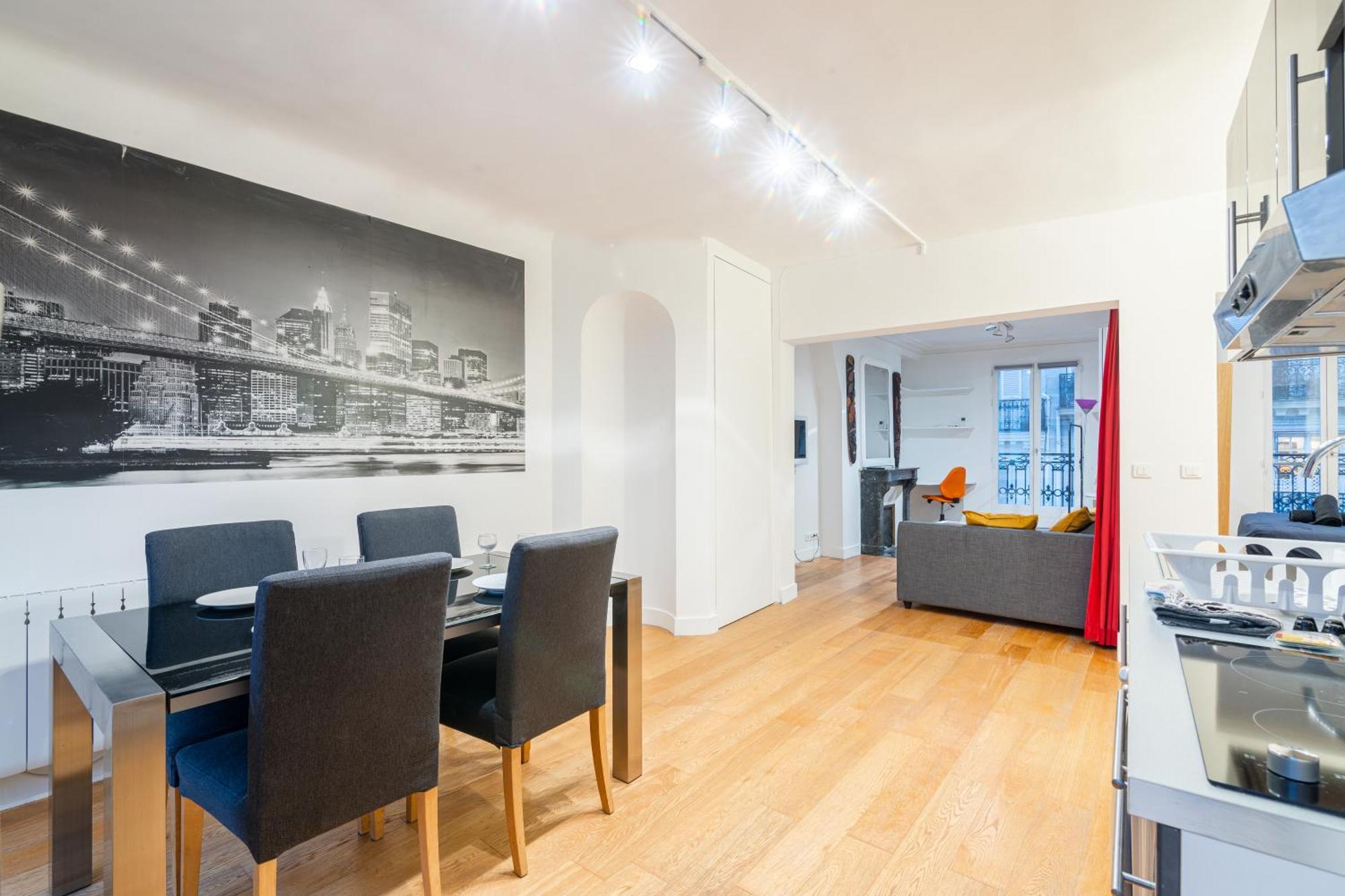 Luxurious 1 Bedroom Tour Eiffel Saint Dominique Free Netflix ปารีส ภายนอก รูปภาพ